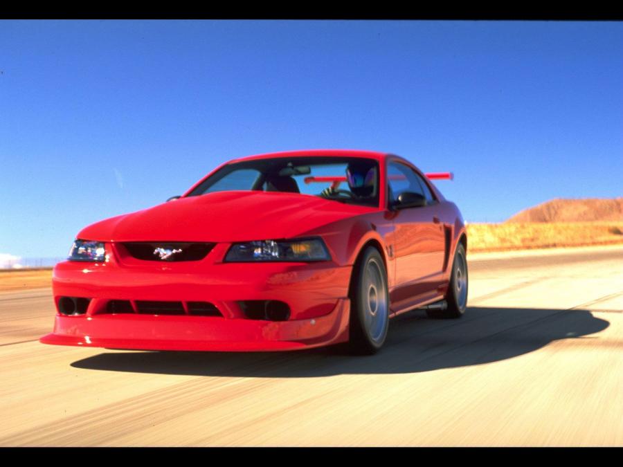  Ford Mustang SVT Cobra R 2000 года  (фото 61 из 128)